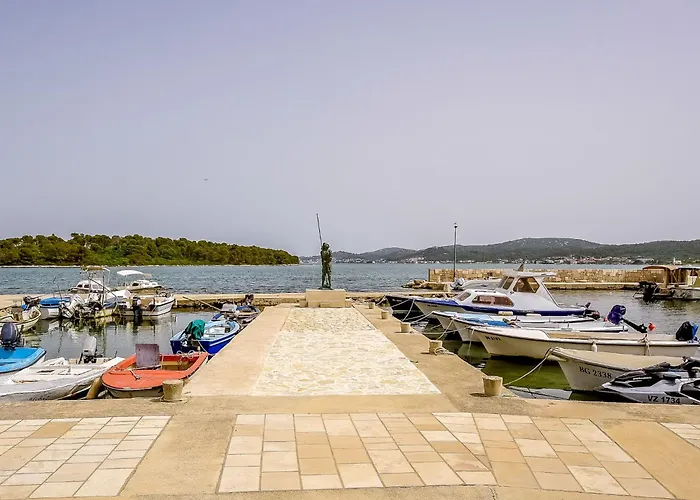 Mit Herrlichem Meerblick By Interhome Appartement Pašman