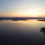 Mit Herrlichem Meerblick By Interhome Apartman *